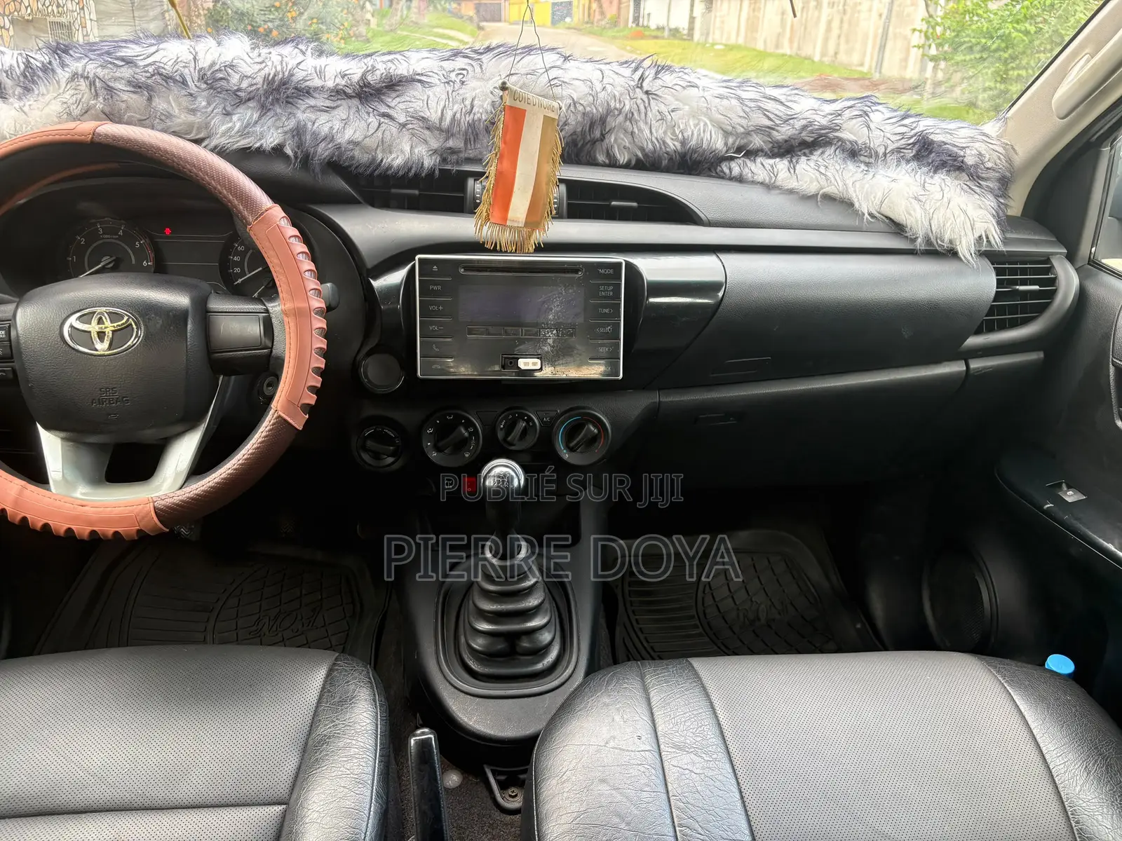 Toyota Hilux Revo Double Cab Deisel 2.4 RWD 2018 Blanc cassé