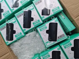 Power Bank Mini Chargeur Portable USB