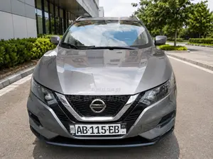 Nissan Rogue Sport 2022 Gris