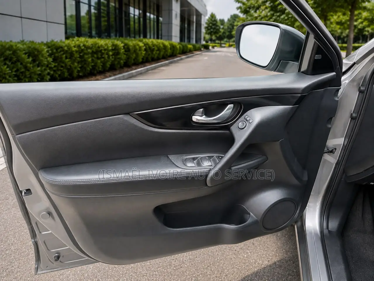 Nissan Rogue Sport 2022 Gris