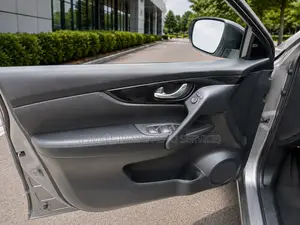 Nissan Rogue Sport 2022 Gris