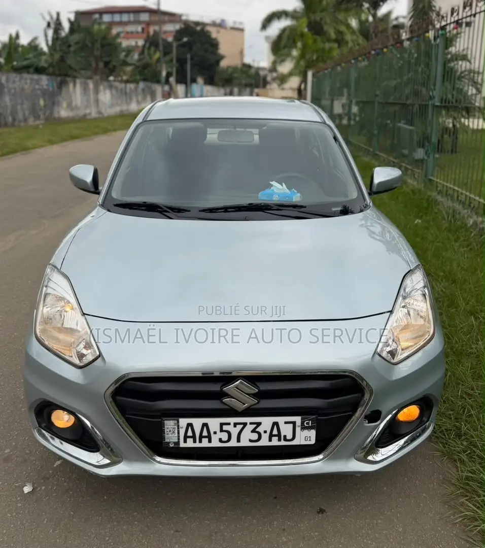 Suzuki Dzire 2023 Gris