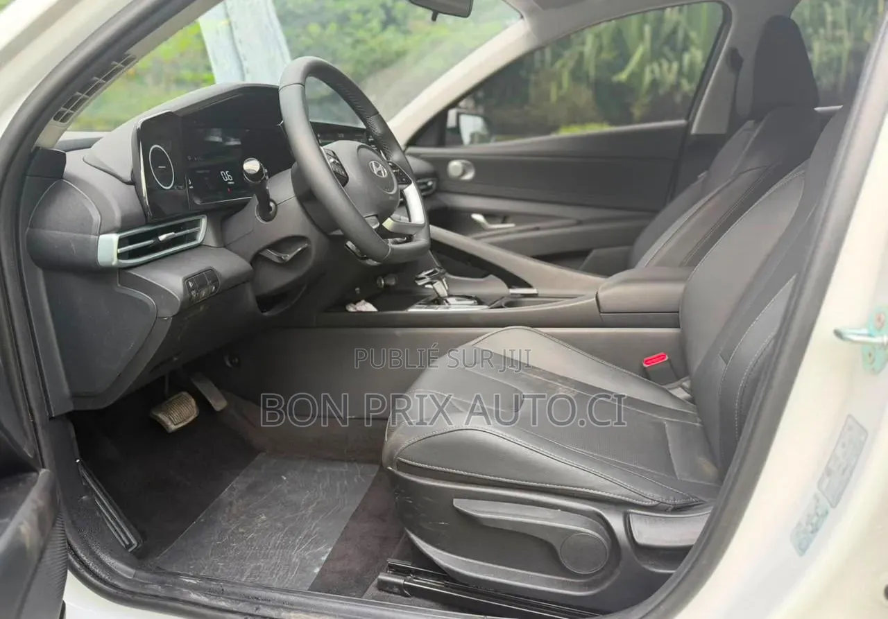 Nouveau Hyundai Elantra 2026 Blanc