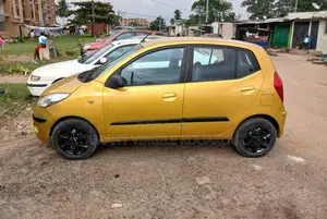 Hyundai I10 2015 Jaune
