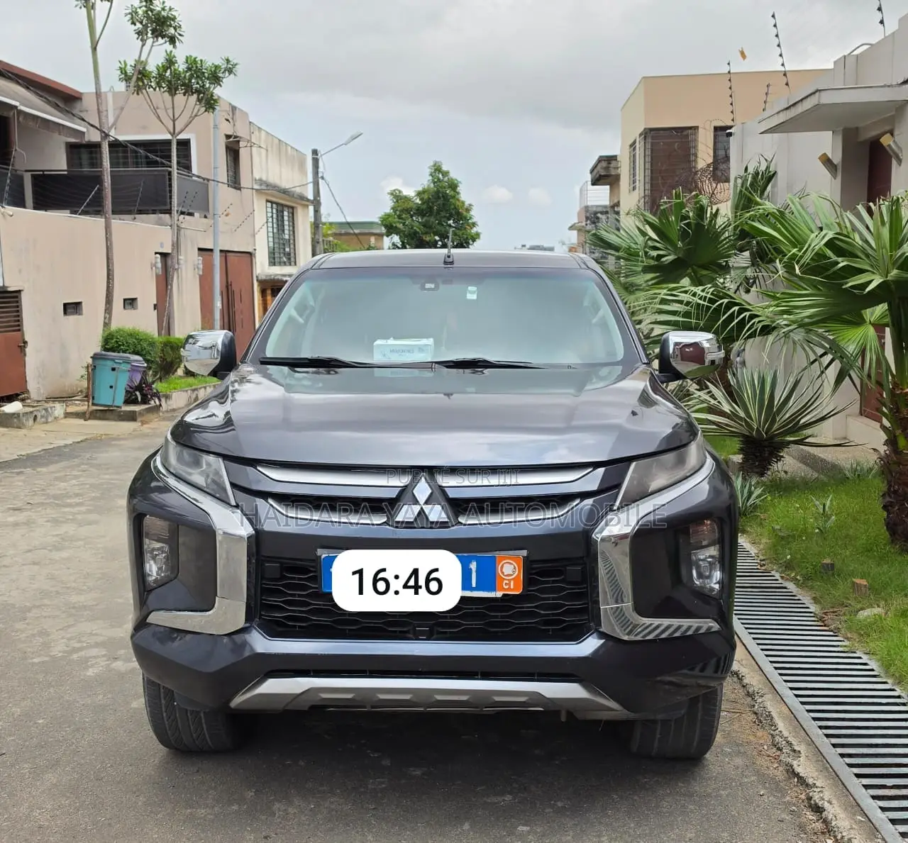 Mitsubishi L200 2022 Noir