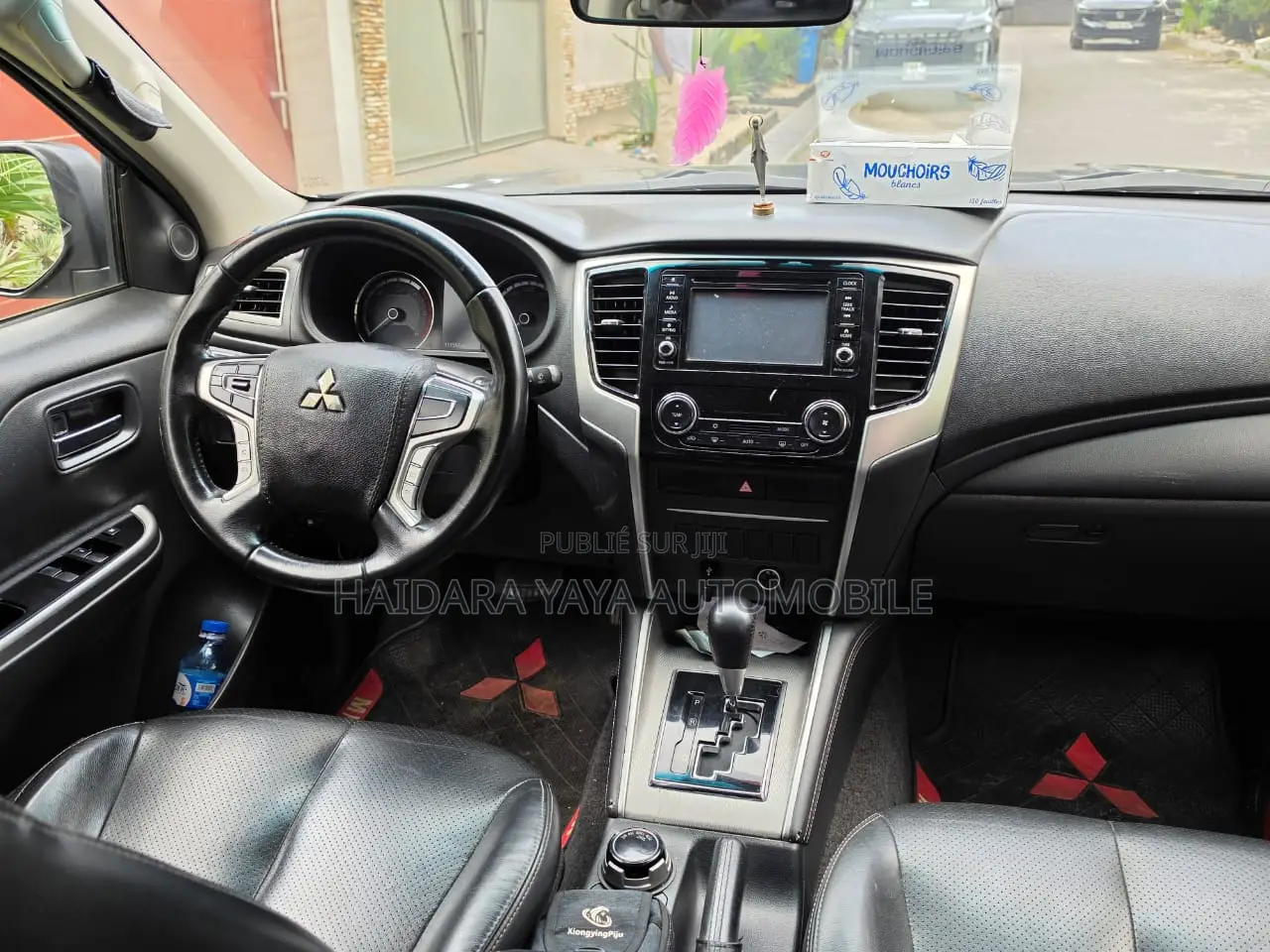 Mitsubishi L200 2022 Noir