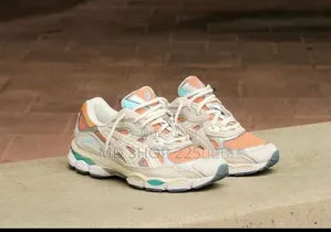 Asics Gel Kyano