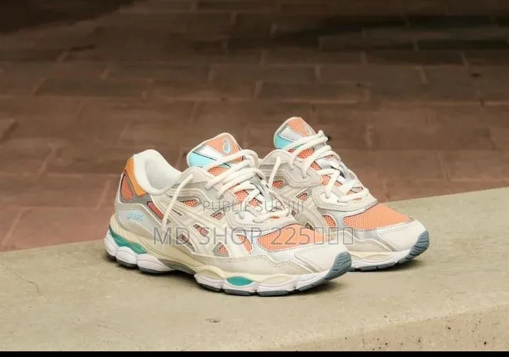 Asics Gel Kyano