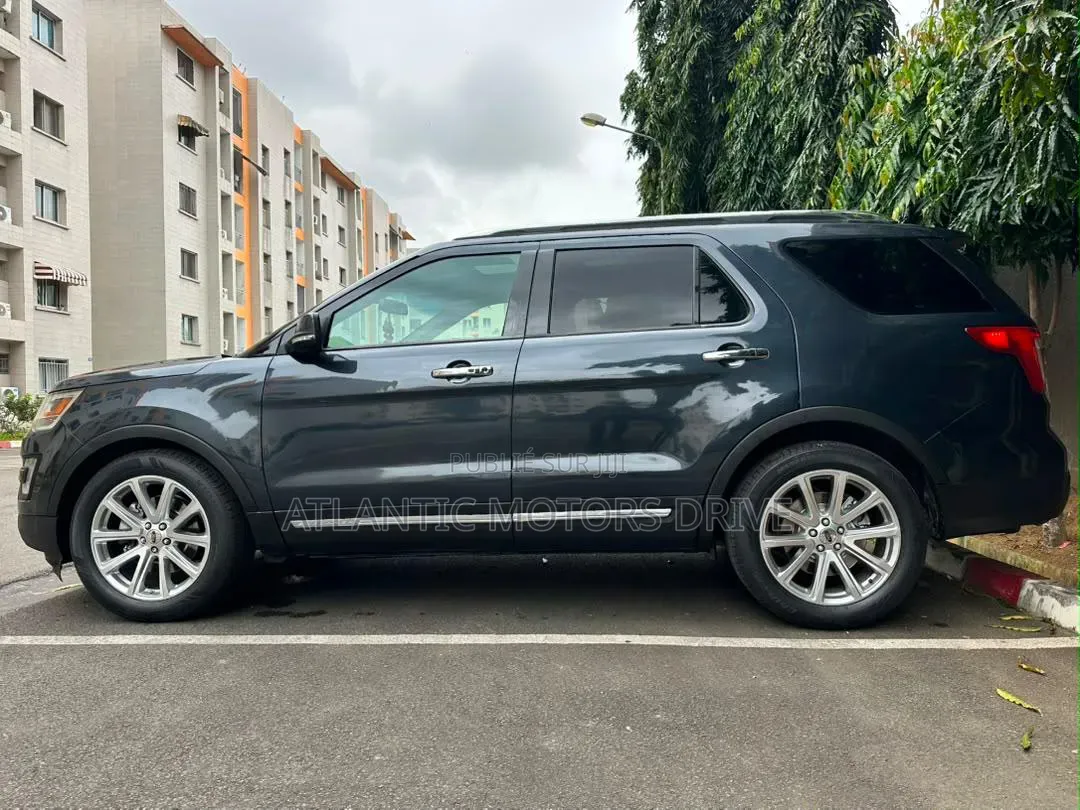 Ford Explorer Limited FWD 2018 Noir