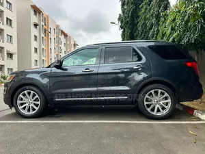 Ford Explorer Limited FWD 2018 Noir