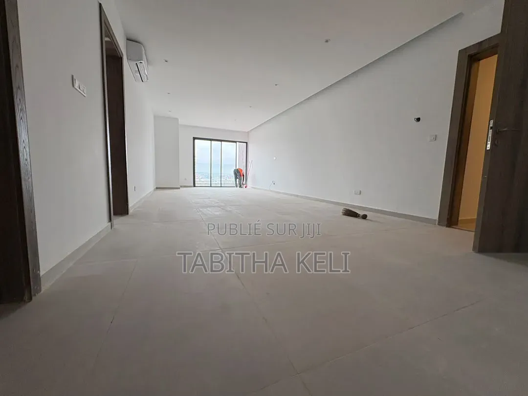 3chbre Appartement dans Cocody à Louer