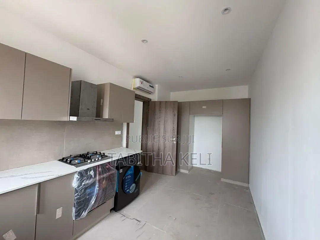 3chbre Appartement dans Cocody à Louer