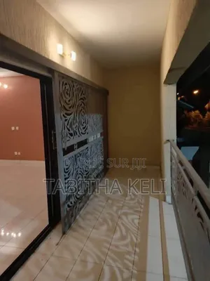 3chbre Appartement dans Cocody à Louer