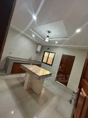 2chbre Appartement dans Cocody à Louer