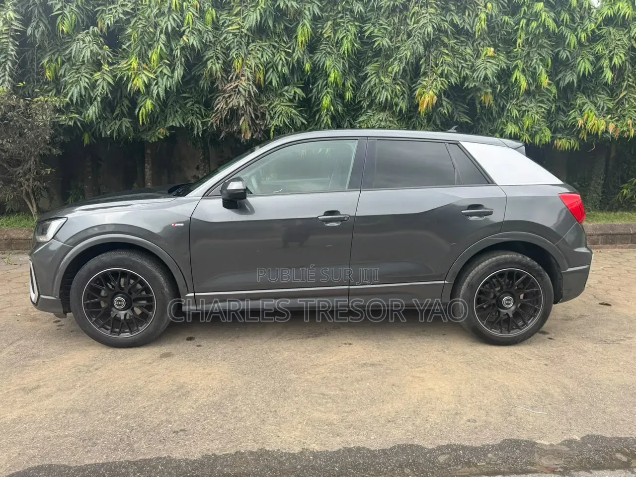 Audi Q2 2022 Gris