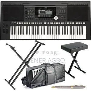 Piano Yamaha Sx970