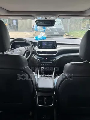 Hyundai Tucson SE 2021 Noir