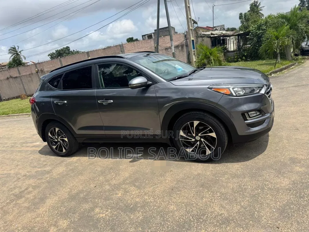 Hyundai Tucson SE 2021 Noir