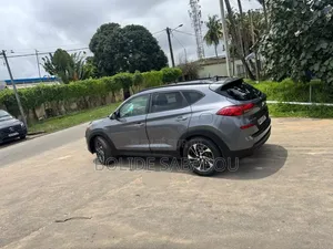 Hyundai Tucson SE 2021 Noir
