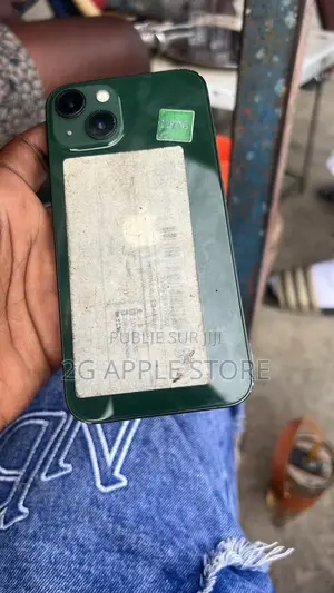 Nouveau Pomme iPhone 13 128 GB Noir