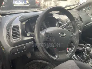 Kia Forte S Sedan 2018 Noir