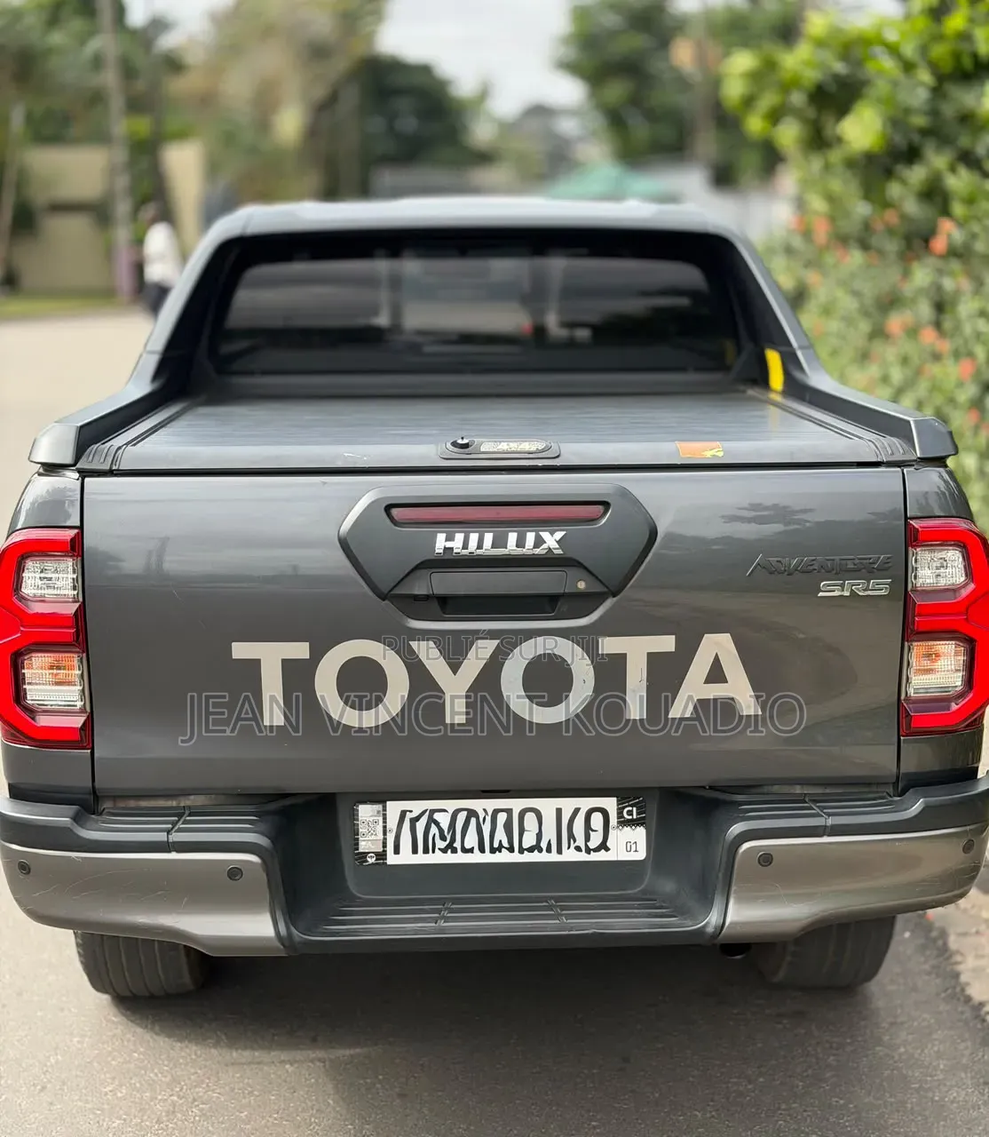 Nouveau Toyota Hilux 2024 Noir Mat
