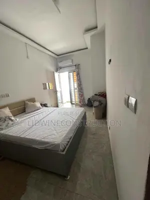 Meublé 4chbre Duplex dans Cocody à Vendre