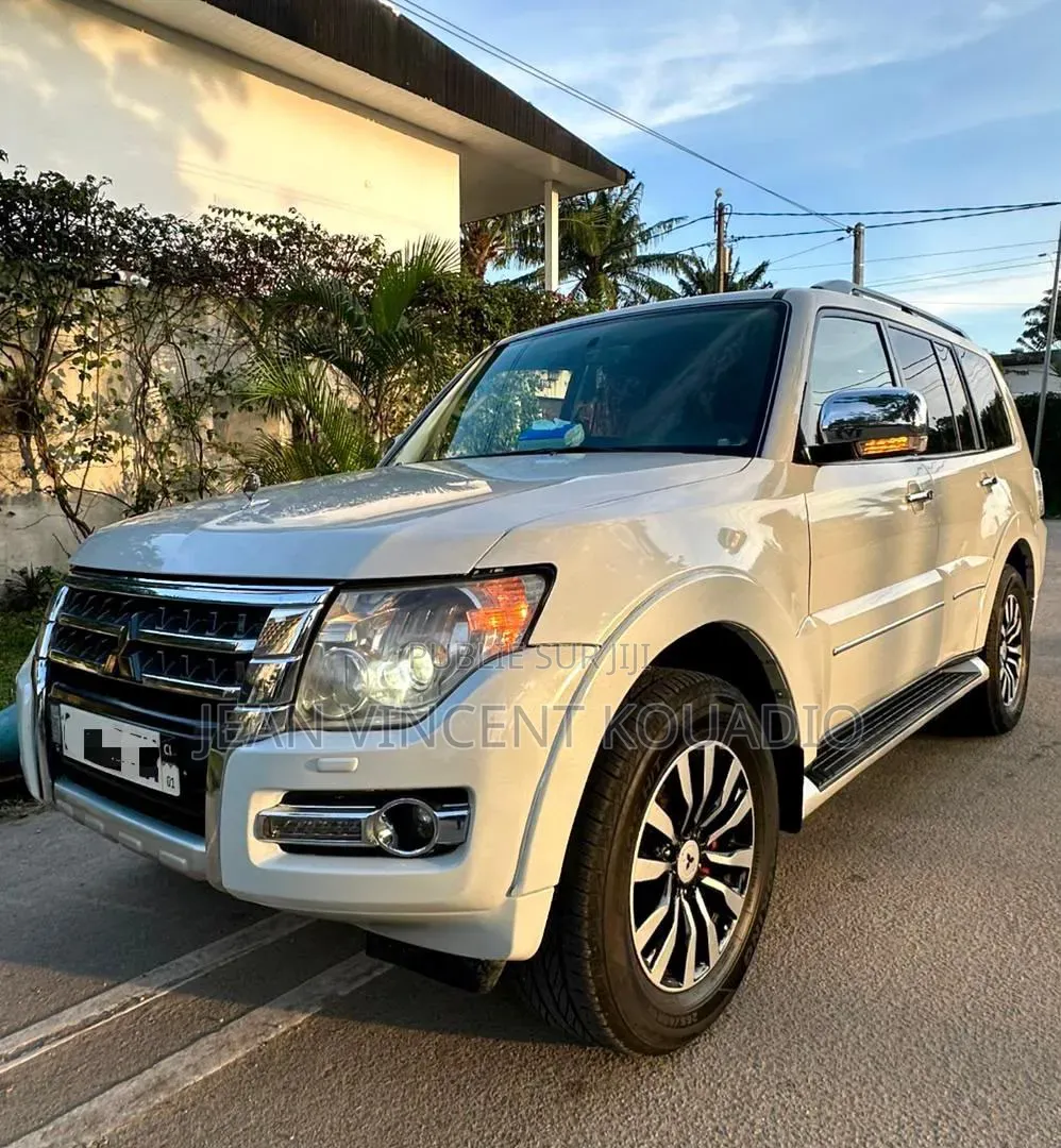 Mitsubishi Pajero 2021 Blanc