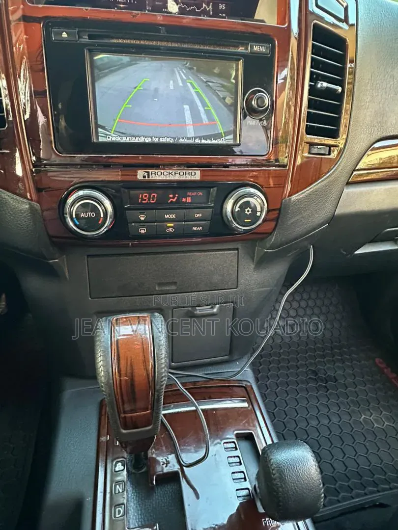 Mitsubishi Pajero 2021 Blanc