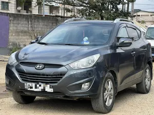 Hyundai Tucson GLS AWD 2013 Gris