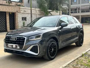 Audi Q2 1.4 TFSI FWD 2022 Gris