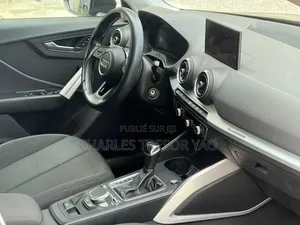 Audi Q2 1.4 TFSI FWD 2022 Gris