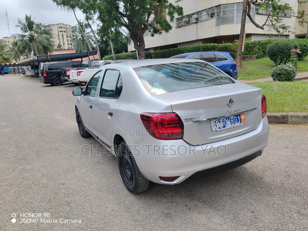 Renault Logan 2017 Gris