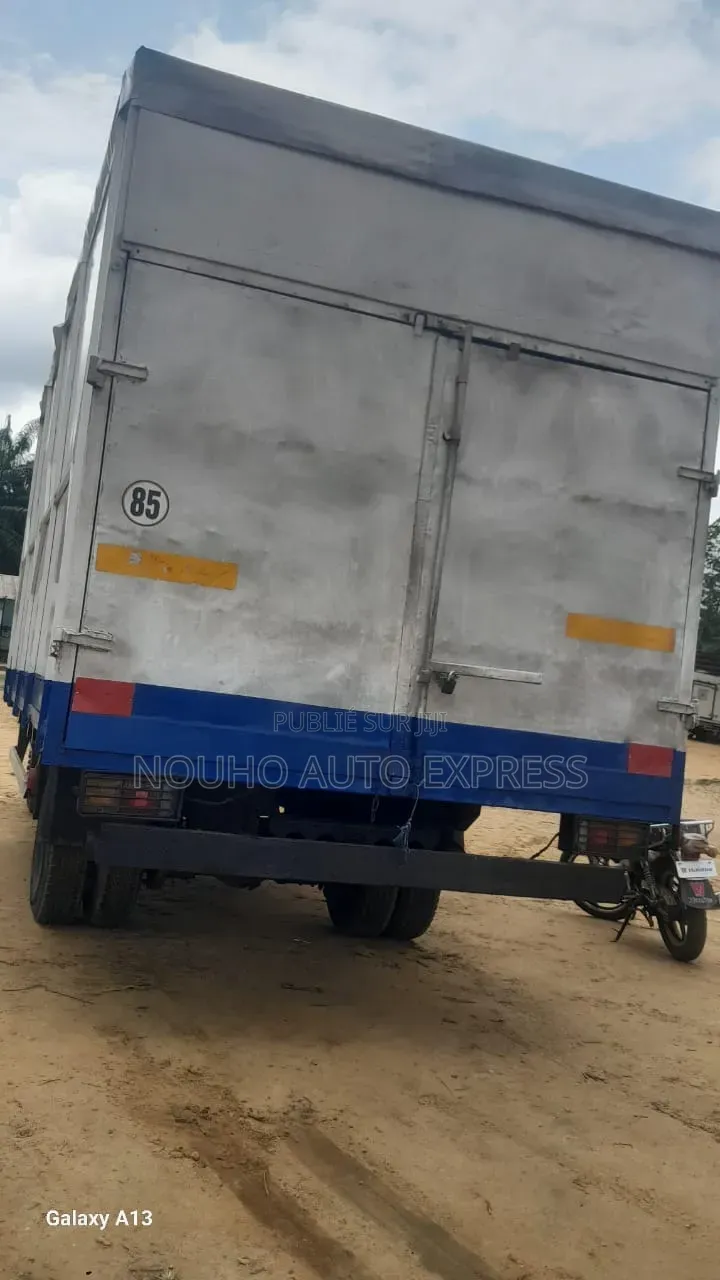 Mitsubishi Canter