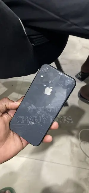 Pomme iPhone XR 64 GB Noir