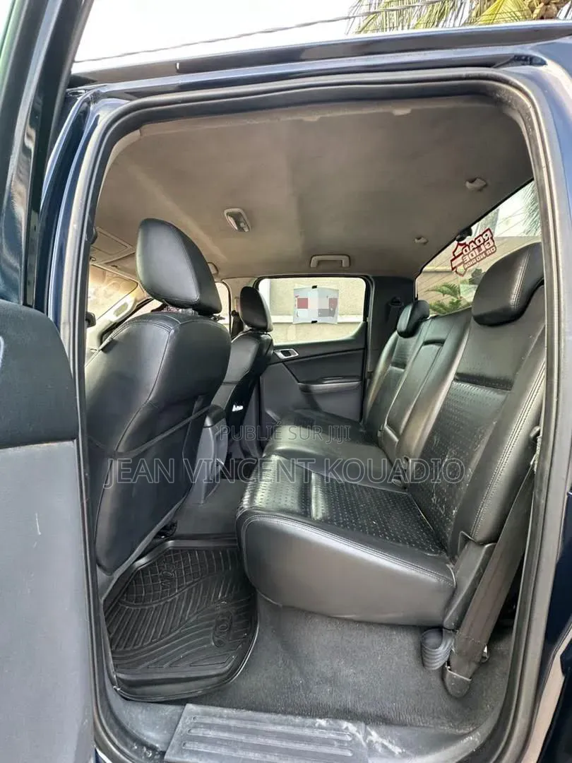 Mazda BT-50 2018 Noir