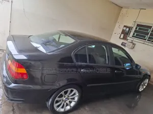 BMW 318i 2003 Gris