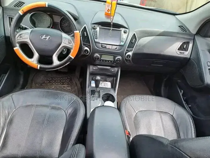 Hyundai Tucson GL FWD 2011 Blanc cassé