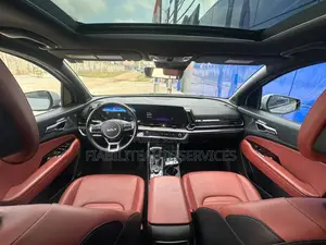 Kia Sportage X-Line 2024 Gris