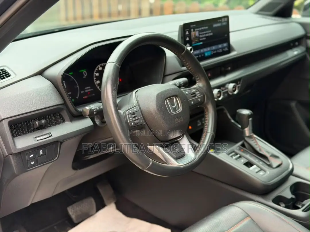 Honda CR-V 2024 Gris