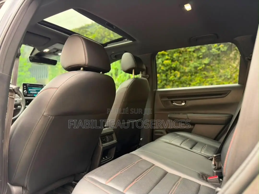 Honda CR-V 2024 Gris