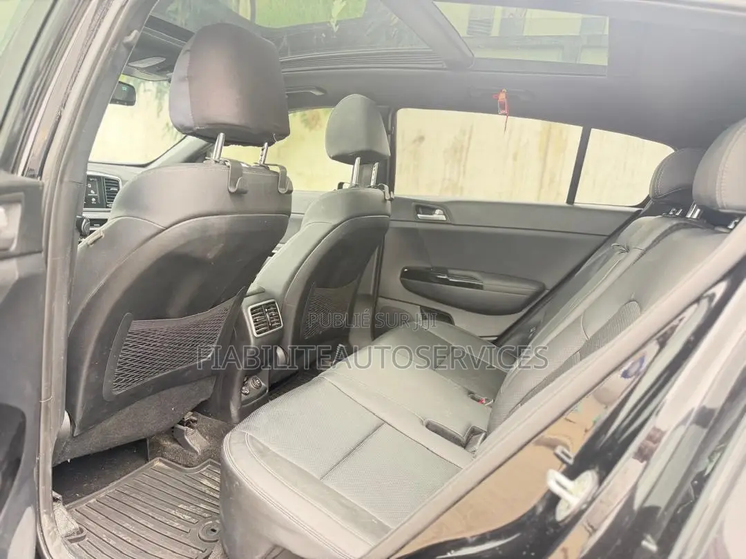 Kia Sportage EX 2021 Noir