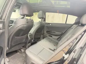 Kia Sportage EX 2021 Noir