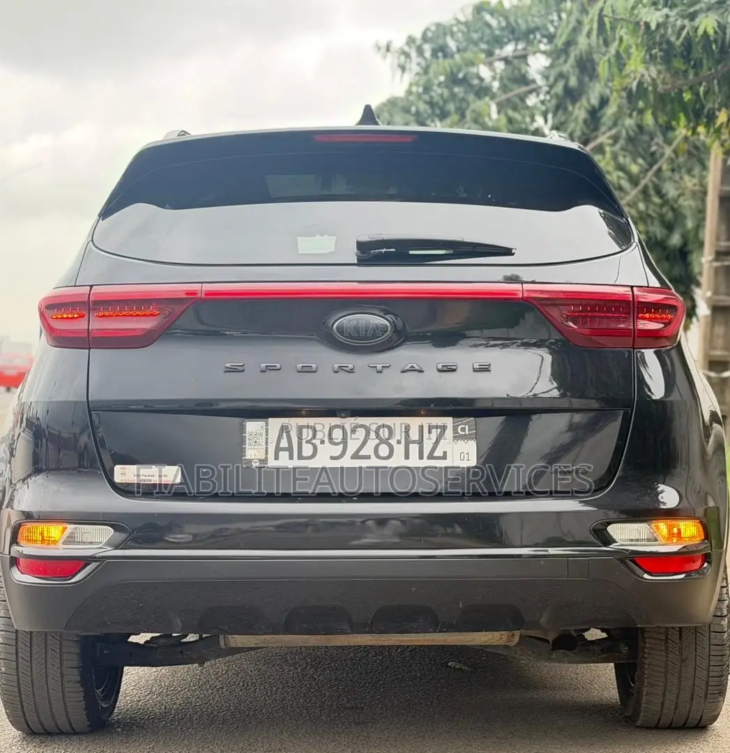 Kia Sportage EX 2021 Noir