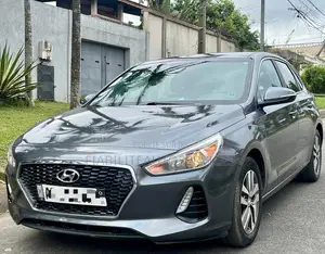 Hyundai Elantra SE 2021 Gris