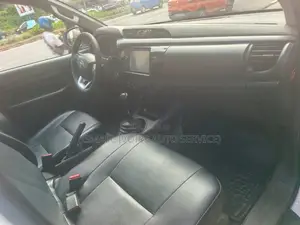 Toyota Hilux 2023 Blanc