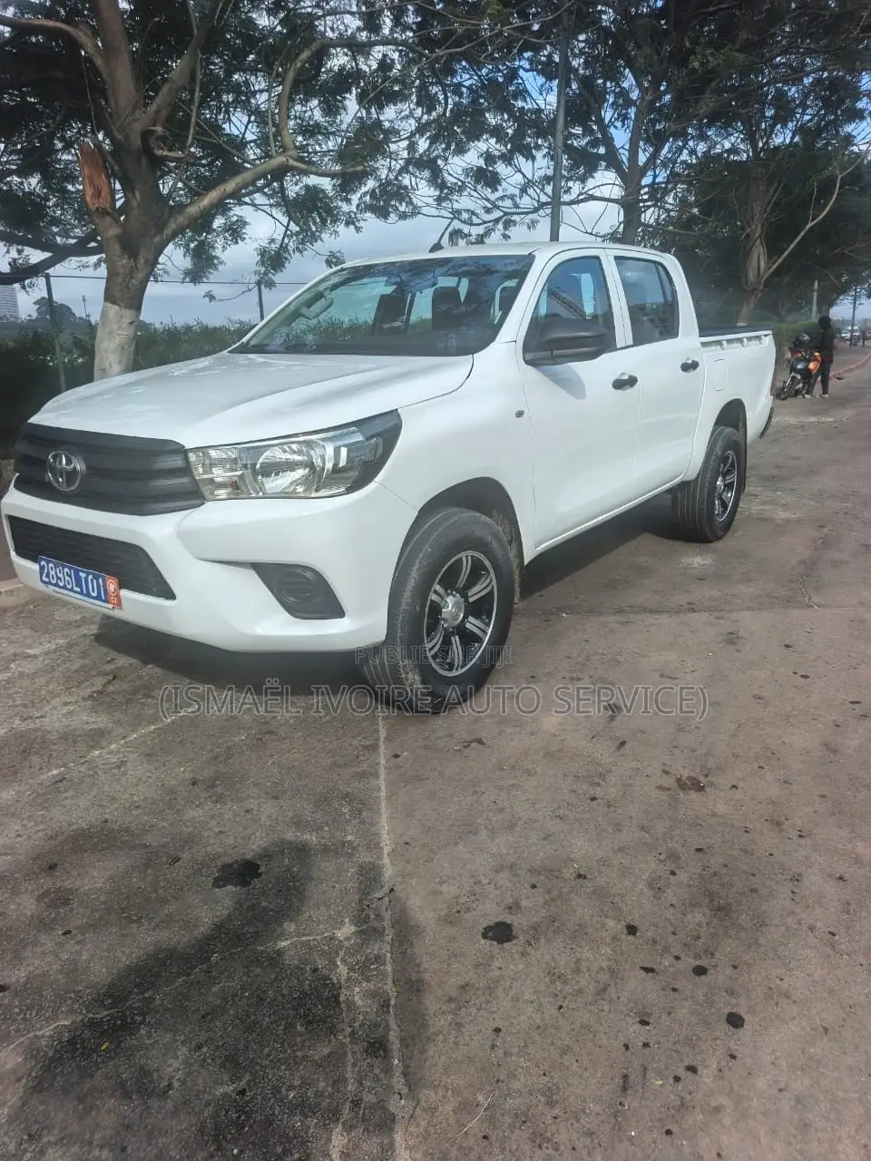 Toyota Hilux 2023 Blanc