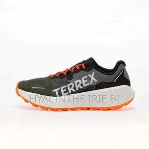  Terrex Sneakes Semelles Gomme Original P40-45
Style,