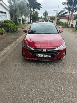 Hyundai Elantra Limited 2020 Rouge