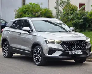 Bestune T77 1.2 FWD 2022 Gris